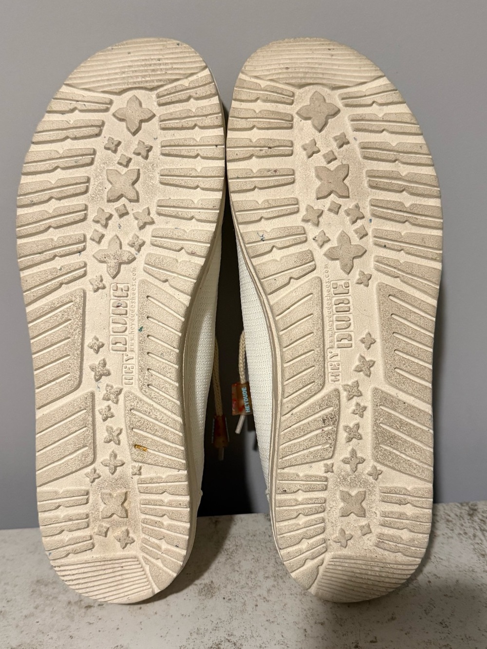 HEYDUDE Women's Wendy Eco Sox White slip-on shoes, Size 11 - Picture 9 of 10
